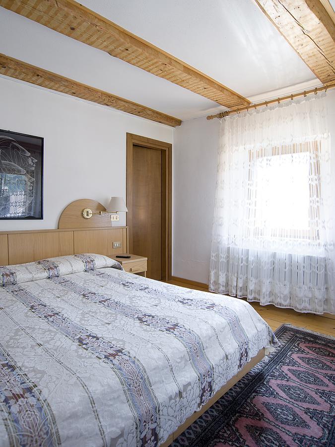 Albergo Erika Auronzo di Cadore Bagian luar foto